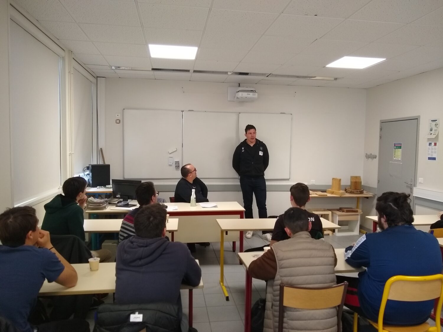 Visite de la Section Paloise au Lycée des Métiers de l'Habitat et