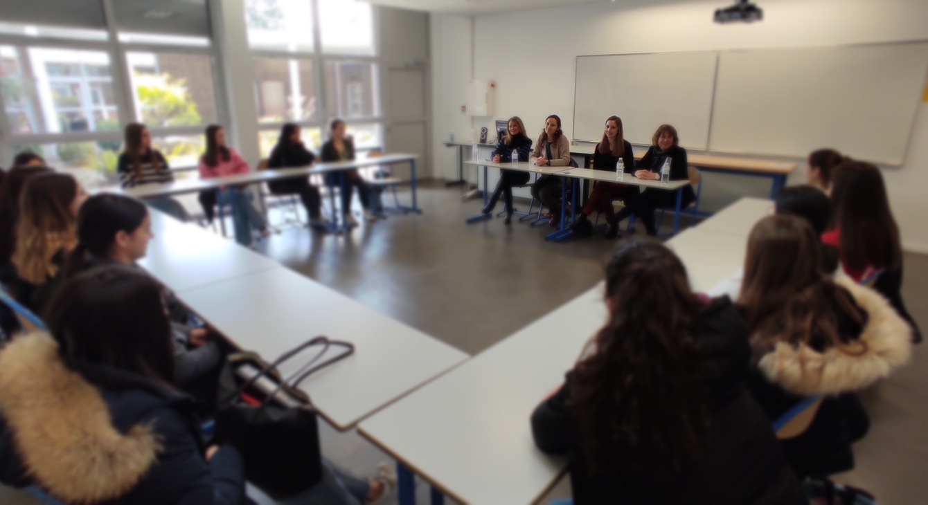 Action entrepreneuriat au féminin au lycée Saint-Cricq de Pau