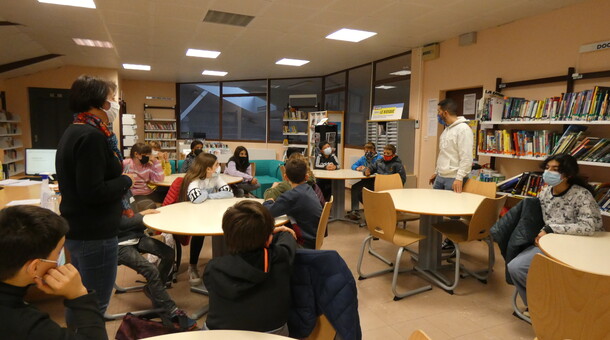 Journée  hola vecinos college Aspe 