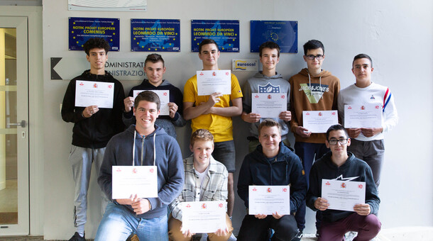DELE Europe LP Champo