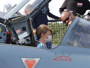 jeune apprenant à piloter